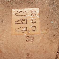 Pre Owned Sophia Webster White/Gold Leather Chiara Ankle Strap Sandals Size 39