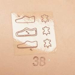 Pre Owned صندل صوفيا ويبستر برباط كاحل فَرَشَات هارموني جلد لامع متعدّد الألوان مقاس 38