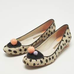 مملوكة مسبقًا حذاء باليرينا فلات صوفيا ويبستر بوستي بمبوم طباعة النمر متعددة الألوان شعر العجل مقاس 39