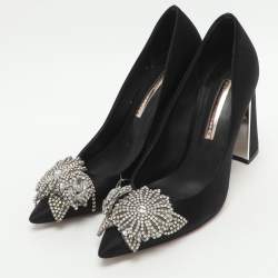 Pre Owned حذاء كعب عالي سوفيا ويبستر لاليكو ساتان أسود مزخرف كريستال مقاس 37