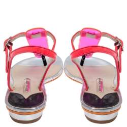 Pre Owned صندل سوفيا ويبستر فلات بإصبع جلد وبي في سي وردي مقاس 38