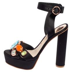 Pre Owned صندل صوفيا ويبستر أماندا جيم ساتان أسود بنعل سميك مقاس 38