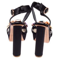 Pre Owned صندل صوفيا ويبستر أماندا جيم ساتان أسود بنعل سميك مقاس 38