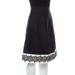 St. John Black Stretch Cotton Contrast Hem Floral Applique Detail Skirt L