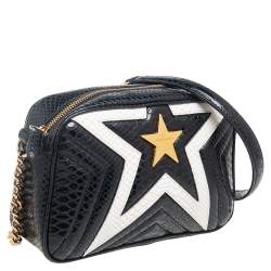 Pre Owned حقيبة كروس ستيلا ماكرتني ستا ر جلد صناعي نقش ثعبان أسود/أبيض