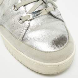 Pre Owned Stella McCartney Size 38 Silver Faux Leather and Faux Suede Lace Up Sneakers