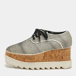 مملوكة مسبقًا Stella McCartney Elyse Star Size 35 White/Black Faux Leather and Mesh Wedge Sneakers