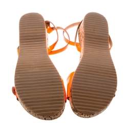 مملوكة مسبقًا Stella McCartney Neon Orange Faux Leather Linda Ankle Strap Flat Sandals Size 35
