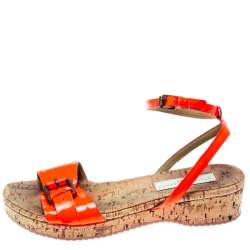 مملوكة مسبقًا Stella McCartney Neon Orange Faux Leather Linda Ankle Strap Flat Sandals Size 35