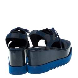 مملوكة مسبقًا حذاء دربي ستيلا ماكرتني قصة اليس كانفاس أزرق مقاس 40