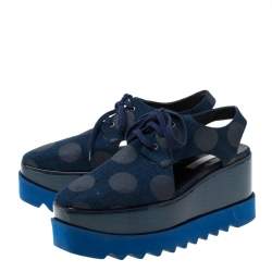 مملوكة مسبقًا حذاء دربي ستيلا ماكرتني قصة اليس كانفاس أزرق مقاس 40