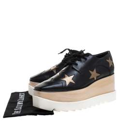 مملوكة مسبقًا حذاء ستيلا ماكرتني دربي نعل سميك اليز نجوم جلد صناعي أسود مقاس 40.5