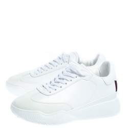 مملوكة مسبقًا حذاء رياضي ستيلا مكارتني جلد أبيض صناعي مقاس 39