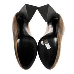 Pre Owned صندل سلايد ستيلا مكارتني فانيسا جلد صناعي ذهبي مقاس 36