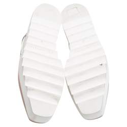 مملوكة مسبقًا Stella McCartney Metallic Silver Faux Leather Elyse Star Platform Derby Size 38