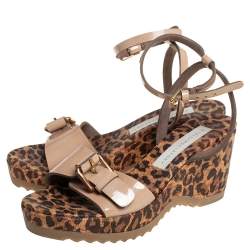 Pre Owned Stella McCartney Beige Faux Patent Leather Linda Leopard Print Cork Wedge Sandals Size 36