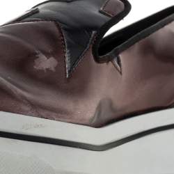 مملوكة مسبقًا حذاء رياضي ستيلا ماكرتني سليب أون نعل سميك بينكس ستار جلد صناعي برونزي ميتالك مقاس 40