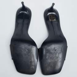 Pre Owned صندل سلايد ستيلا مكارتني بي في سي أسود مقاس 35