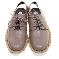 Pre Owned حذاء ستيلا ماكرتني أكسفورد فتحة كعب جلد صناعي بيج مقاس 37