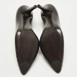 مملوكة مسبقًا حذاء كعب عالي ستيوارت وايتزمان جلد أسود مقدمة مدببة مقاس 38.5