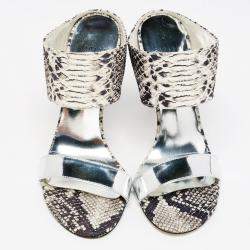 Stuart Weitzman Monochrome Python Embossed And Metallic Silver Leather Open Toe Sandals Size 37.5 