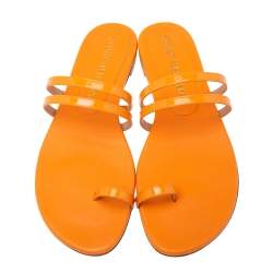 Stuart Weitzman Orange  Patent Ring Toe  Flat Sandals Size 39.5