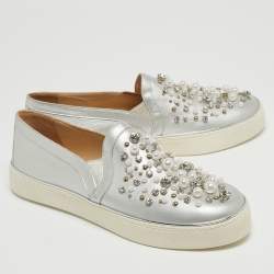 Pre Owned Stuart Weitzman Silver Leather Faux Pearl and Crystal Embellished Slip On Sneakers Size 42