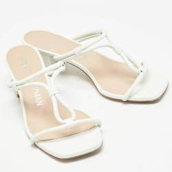 Stuart Weitzman White Leather T Strap Sandals Size 37.5