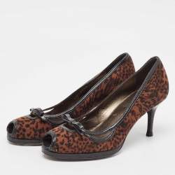 Stuart Weitzman Brown Fabric and Patent Leather Peep Toe Pumps Size 36.5