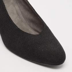 Stuart Weitzman Black Solar Goosebump Pumps Size 41