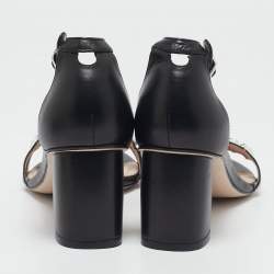 Stuart Weitzman Black Leather Studded T-Strap Sandals Size 39