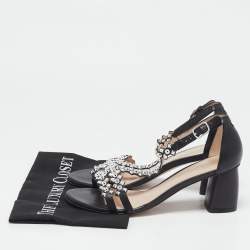 Stuart Weitzman Black Leather Studded T-Strap Sandals Size 39