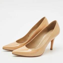 Pre Owned Stuart Weitzman Beige Patent Leather Pointed Toe Pumps Size 36