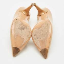 Pre Owned Stuart Weitzman Beige Patent Leather Pointed Toe Pumps Size 36