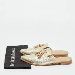 Pre Owned Stuart Weitzman Gold Texture Leather Tassel Pointed Toe Flat Mules Size 39.5