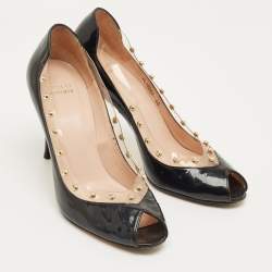 Pre Owned Stuart Weitzman Black/Transparent Patent Leather And PVC Peep Toe Pumps Size 40