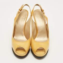 Pre Owned Stuart Weitzman Yellow Patent Peep Toe Slingback Pumps Size 38