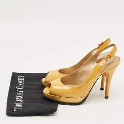 Pre Owned Stuart Weitzman Yellow Patent Peep Toe Slingback Pumps Size 38