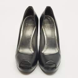 Pre Owned Stuart Weitzman Black Patent Leather Peep Toe Pumps Size 38