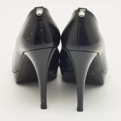 Pre Owned Stuart Weitzman Black Patent Leather Peep Toe Pumps Size 38