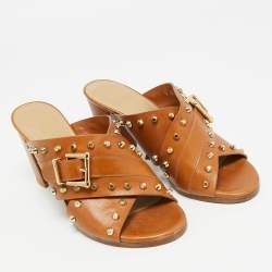 Pre Owned Stuart Weitzman Brown Leather Studs Slide Sandals Size 36