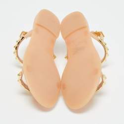مملوكة مسبقًا Stuart Weitzman Size 39 Beige Jelly Rose Studded Flat Sandals