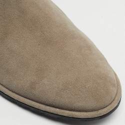 مملوكة مسبقًا Stuart Weitzman Fossil Size 39.5 Grey Suede Knee Length Boots