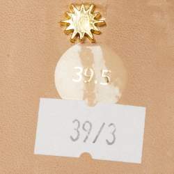 مملوكة مسبقًا Stuart Weitzman Nudist Size 39.5 Silver Metallic Lurex Fabric Pearl Platform Ankle Strap Sandals