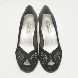 Pre Owned حذاء كعب عالي ستيورات وايتزمان شانتيل دانتيل أسود وحرير مقدمة مفتوحة مقاس 38.5