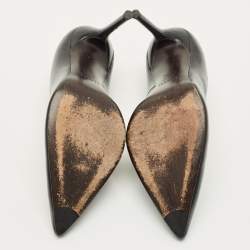 مملوكة مسبقًا حذاء كعب عالي ستيوارت وايتزمان جلد أسود مقدمة مدببة مقاس 38.5