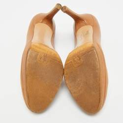 مملوكة مسبقًا Stuart Weitzman Size 36.5 Tan Leather Platform Pumps