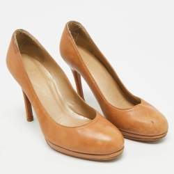 مملوكة مسبقًا Stuart Weitzman Size 36.5 Tan Leather Platform Pumps