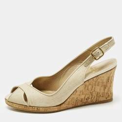 مملوكة مسبقًا Stuart Weitzman Size 37 Beige Canvas Peep Toe Slingback Pumps
