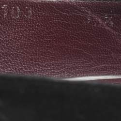 مملوكة مسبقًا Stuart Weitzman Size 39.5 Black Suede Pumps